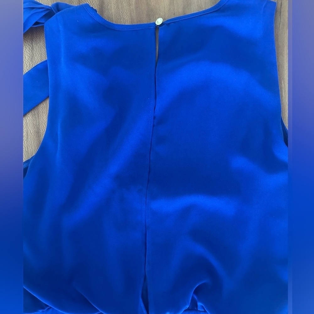 Vince Camuto Sleeveless Jumpsuit with Bow - Picture 3 of 11